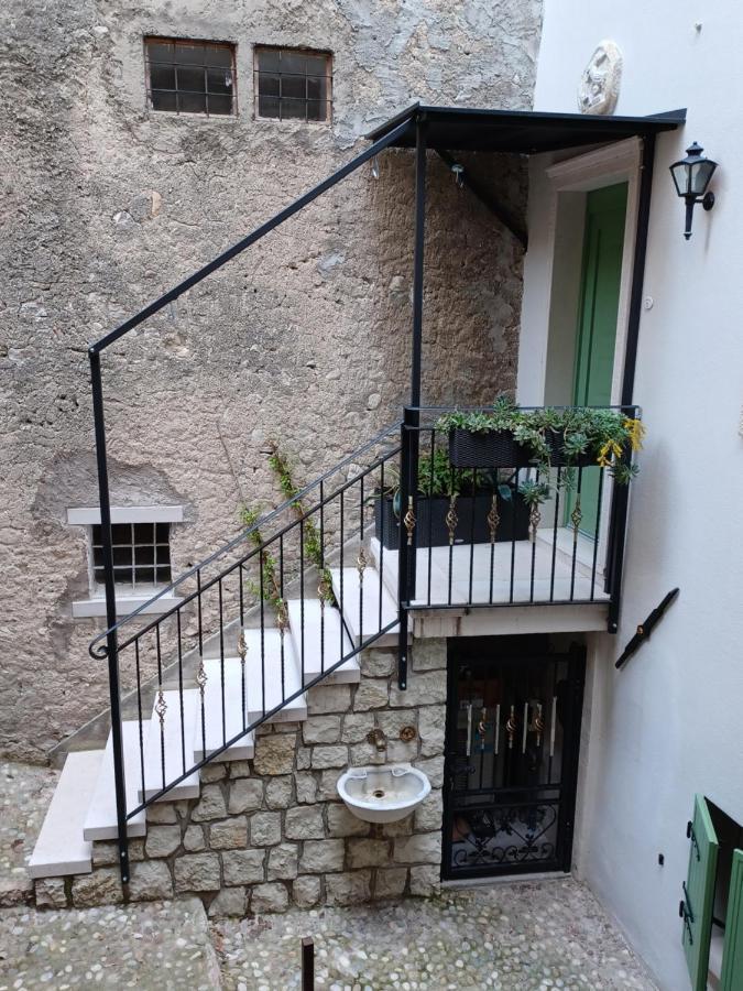 Monnalisa House Apartment Malcesine Luaran gambar