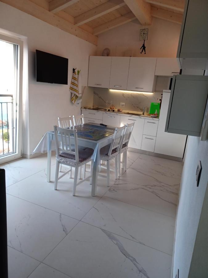 Monnalisa House Apartment Malcesine Luaran gambar
